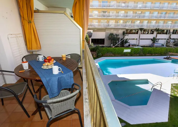 Appartamento Americas By Interhome Lloret de Mar